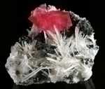 Hubnerite-included Rhodochrosite with Tetrahedrite on Quartz from Sweet Home Mine,  [Rob's Pocket, Mini-King Raise], Alma, Alma District, Park Co., Colorado, United States [431]